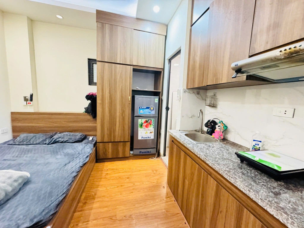 BÁN TÒA CHDV PHỐ VÕ CHÍ CÔNG - DÒNG TIỀN 5 TỶ/NĂM - LÔ GÓC 206M² x 9 TẦNG - CÓ HẦM- 82 TỶ