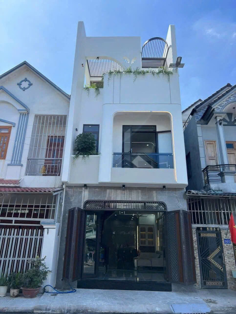 NHÀ MẶT TIỀN ĐƯỜNG VÕ NGỌC QUẬN– TP TÂN AN - LONG AN GIÁ CỰC TỐT CHỈ 2 TỶ 500 TRIỆU