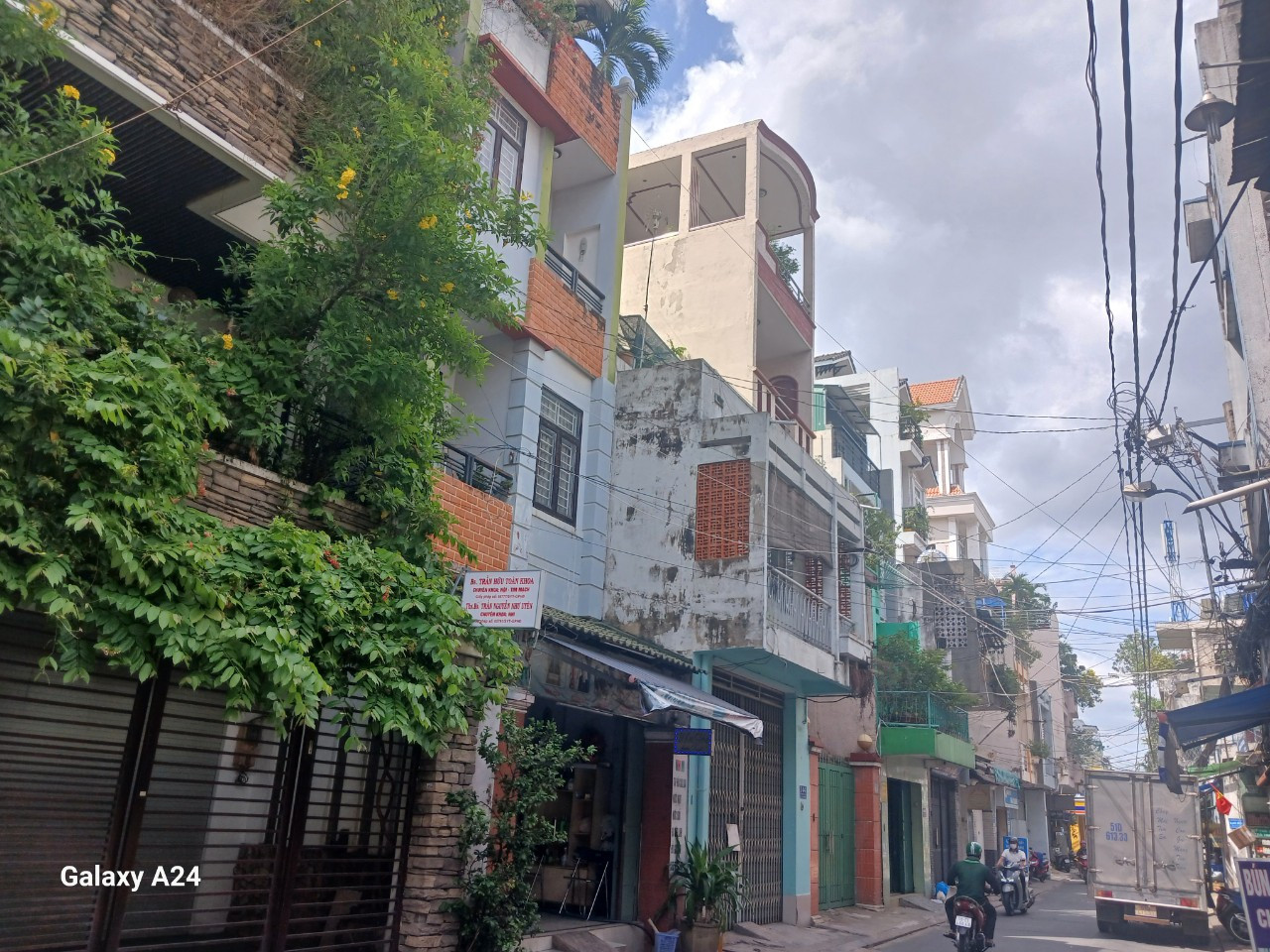 Siêu phẩm MTKD Võ Thành Trang, 80m2, 4 tầng, 8PN, chỉ 11.8 tỷ TL