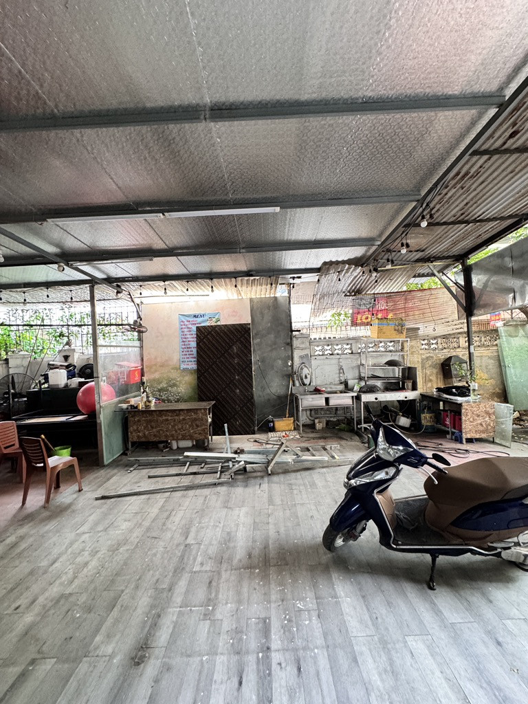 BÁN CĂN HỘ TẬP THỂ TẦNG 1 – VÕ THỊ SÁU – 150M² – Ô TÔ ĐỖ CỬA – GIÁ NHỈNH 6 TỶ