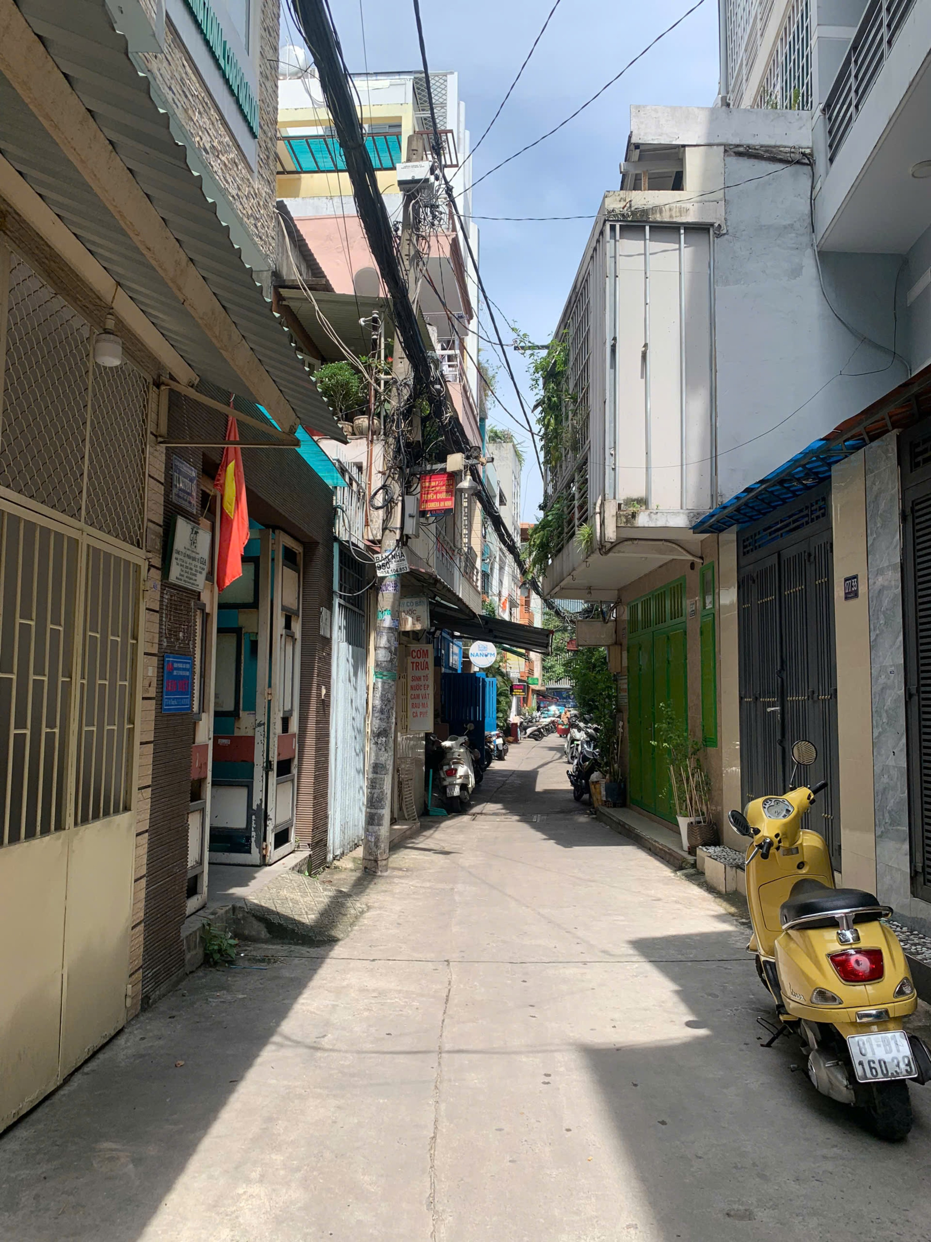 GẤP BÁN 5.x TỶ - NHÀ CŨ 50M2 NGUYỄN VĂN CỪ Q.5 SÁT VVK - ĐANG CHO THUÊ >20TR/TH