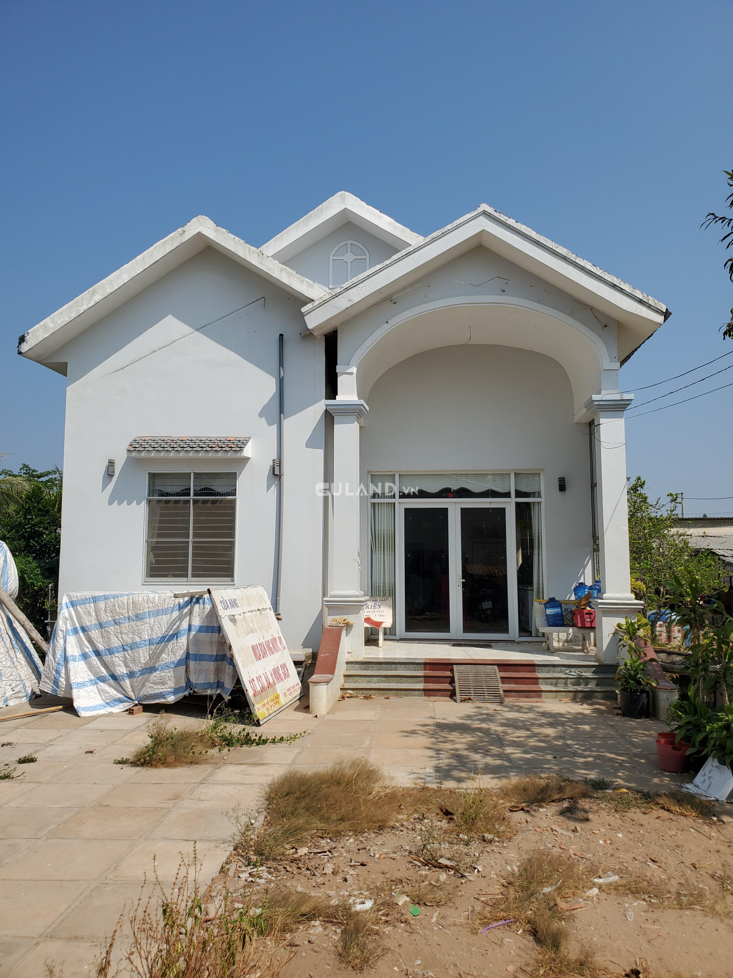 Bán Đất Kèm Nhà Hơn 1000m² hai mặt tiền đường Võ Văn Kiệt, phường 1 Trà Vinh Hàng Hiếm