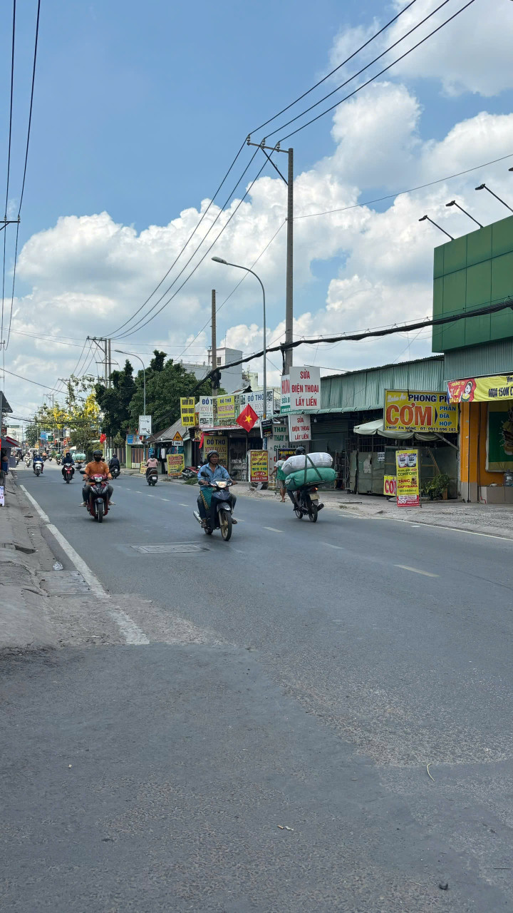 nhà ngay đường võ văn vân đường quân đội, vào ở ngay tân vĩnh lộc 1,6 tỷ