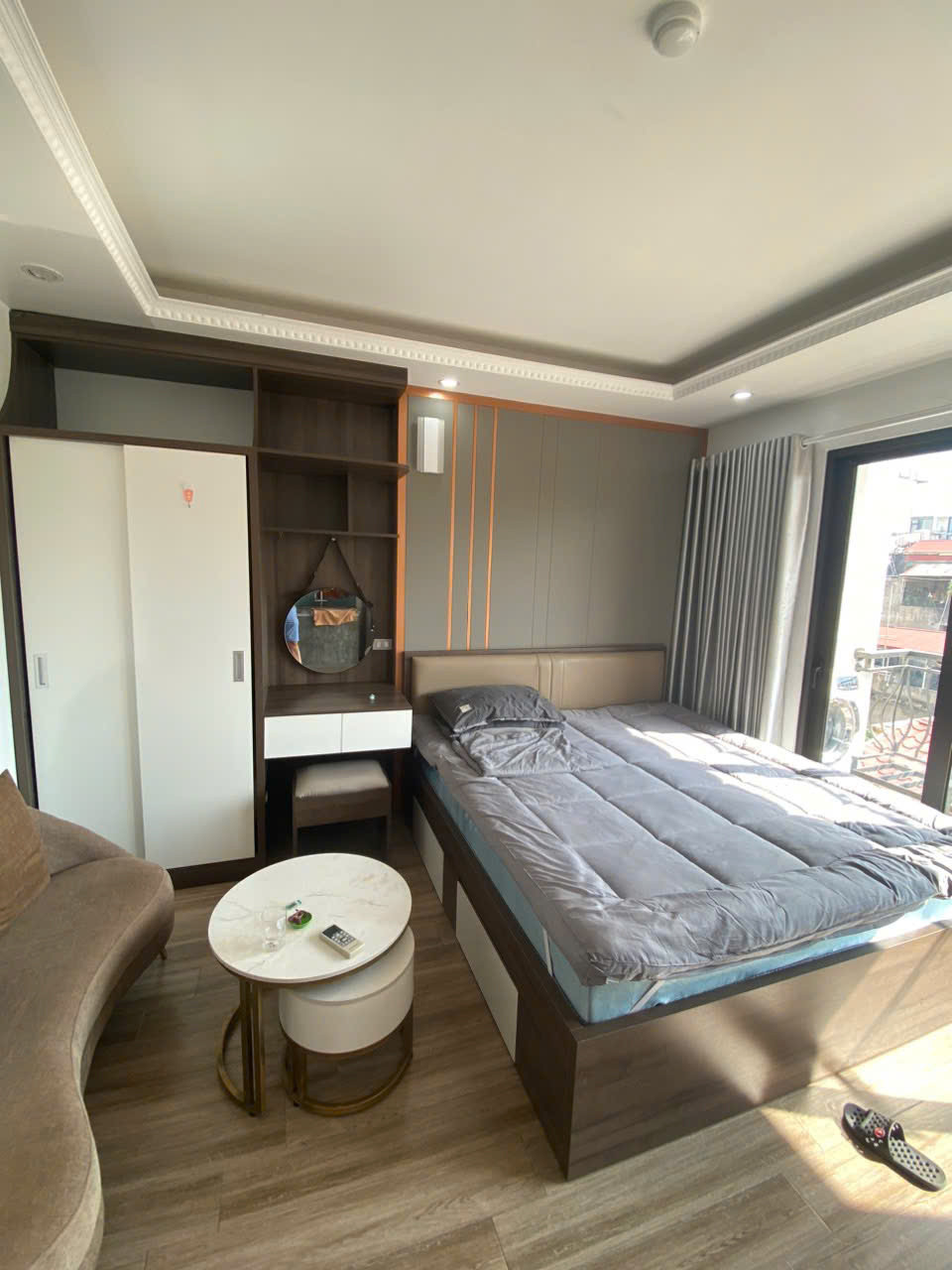 Cho thuê Căn hộ dịch vụ Full đồ cực Vip tại Số 61C, Ngõ 29 Võng Thị, Bưởi, Tây Hồ. Chỉ 7tr