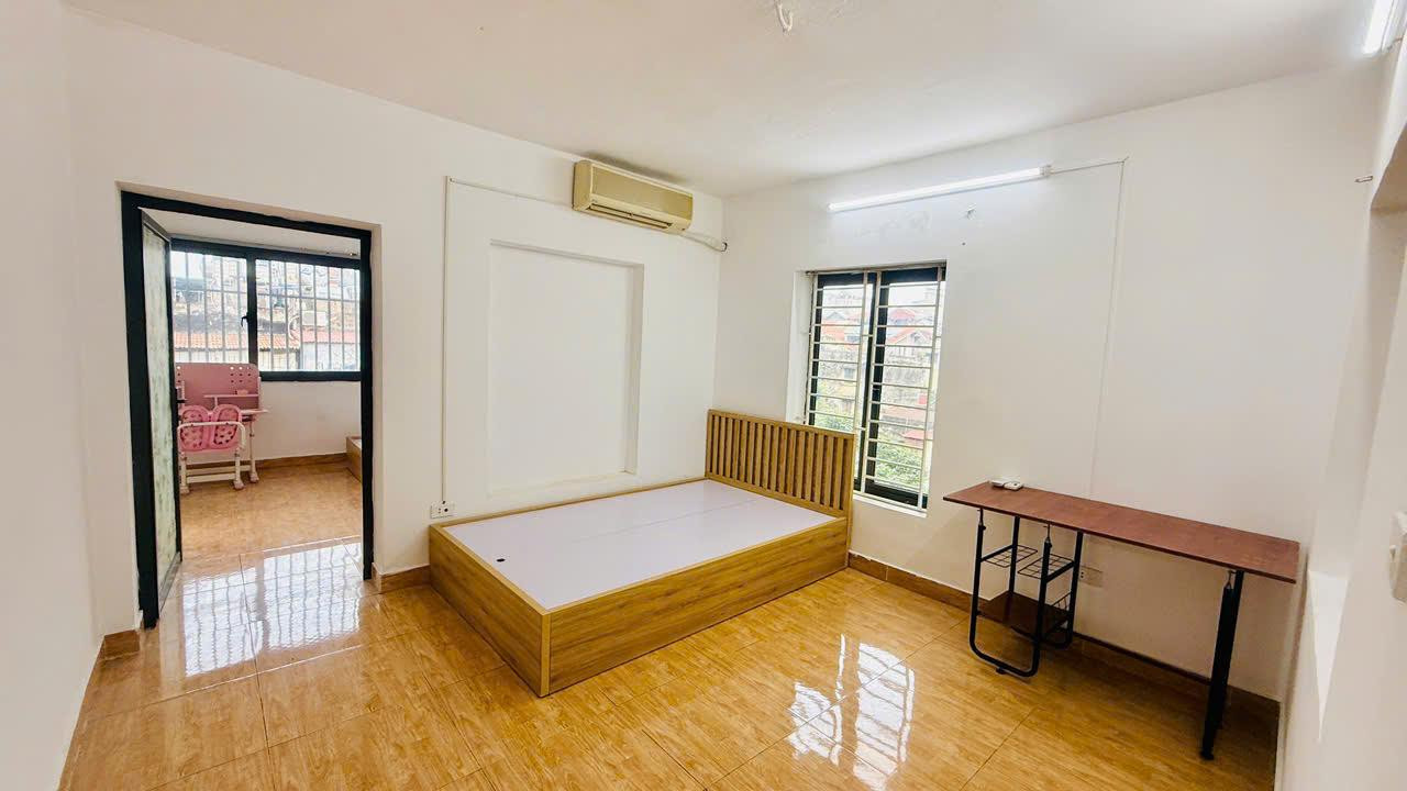 Cho Thuê Căn Hộ TT Vũ Thạnh - Đống Đa/ 70M² 2 Ngủ/ Giá Thuê 7 tr