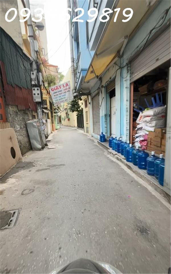 BÁN NHÀ ĐẸP TẠI VŨ TRỌNG KHÁNH . MỖ LAO HÀ ĐÔNG, LÔ GÓC, OTO ĐỖ CỬA