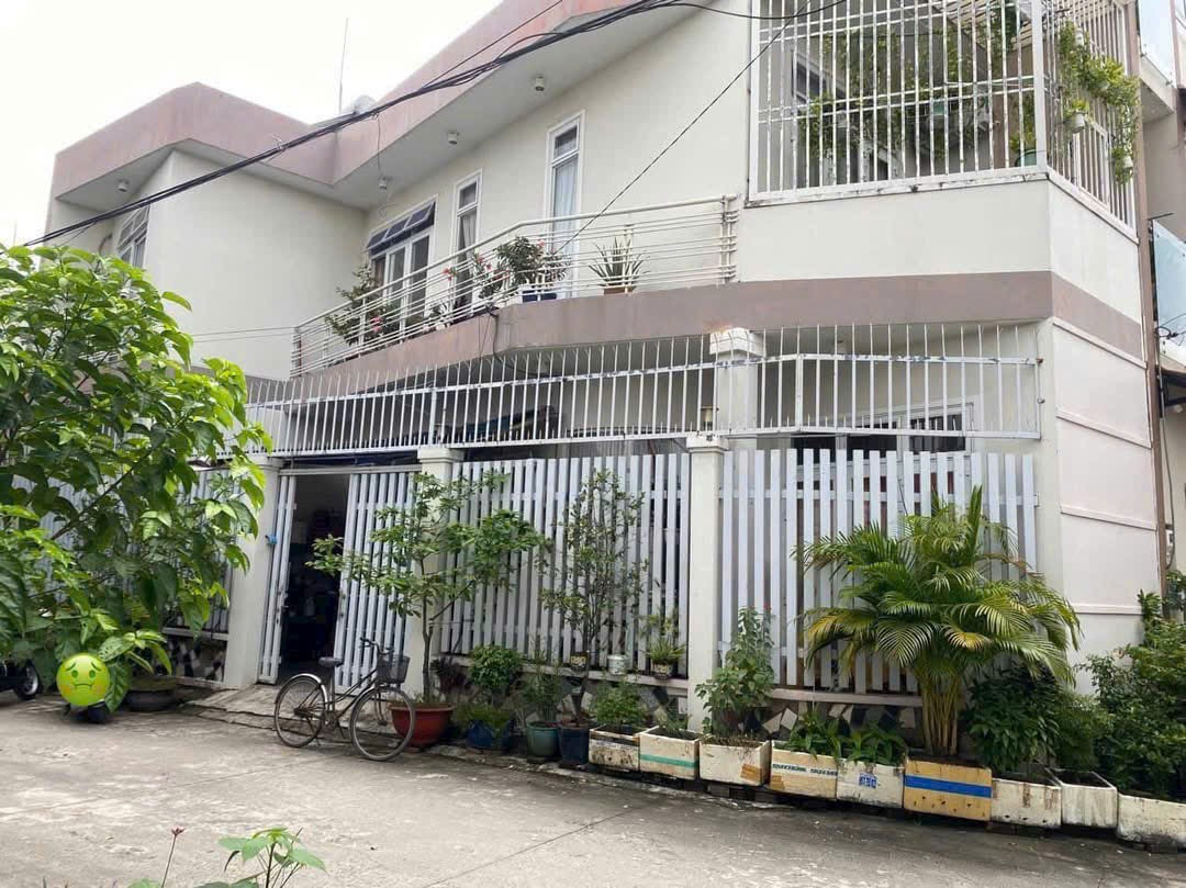 Nhà Phù Hợp Ở Kinh doanh góc mặt tiền , vườn lài Q12