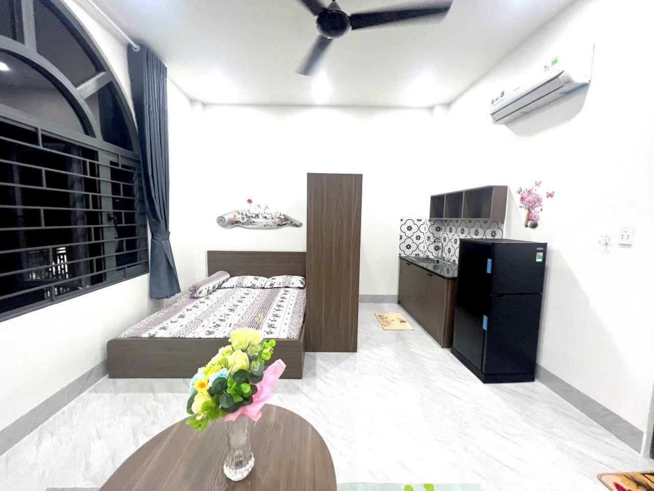 Bán toà nhà 18 căn hộ dịch vụ đường vườn lài