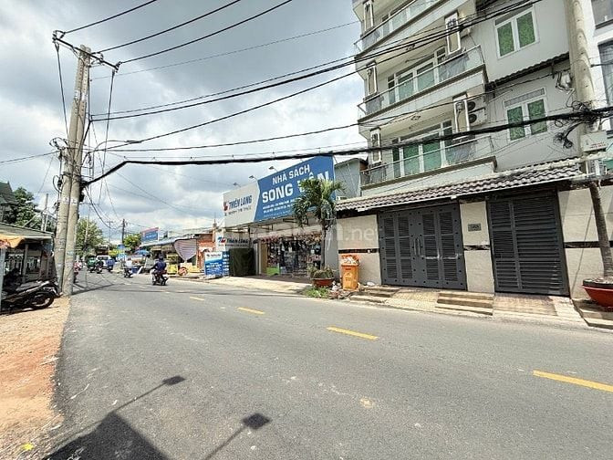 Bán nhà mặt tiền vườn lài gần Gò Vấp 2 tầng ngang 9,5 m 120m giá 10,5 tỷ