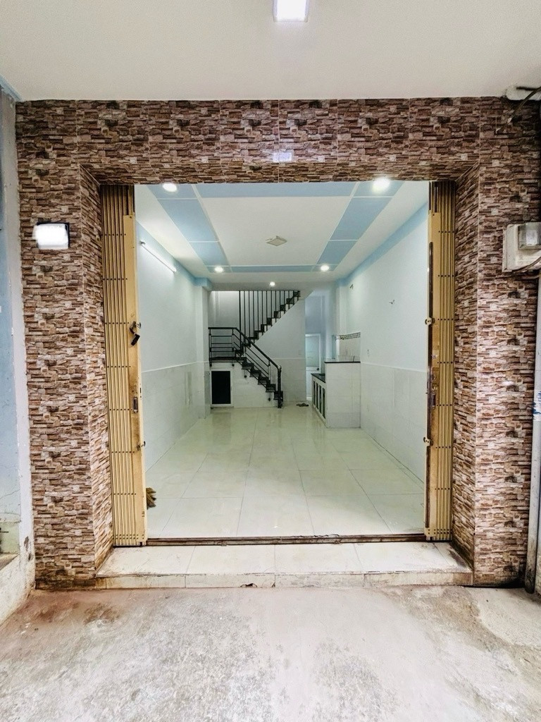 SÁT MẶT TIỀN VƯỜN LÀI •CHỈ NHỈNH 3 TỶ •TIỆN KINH DOANH CHO THUÊ