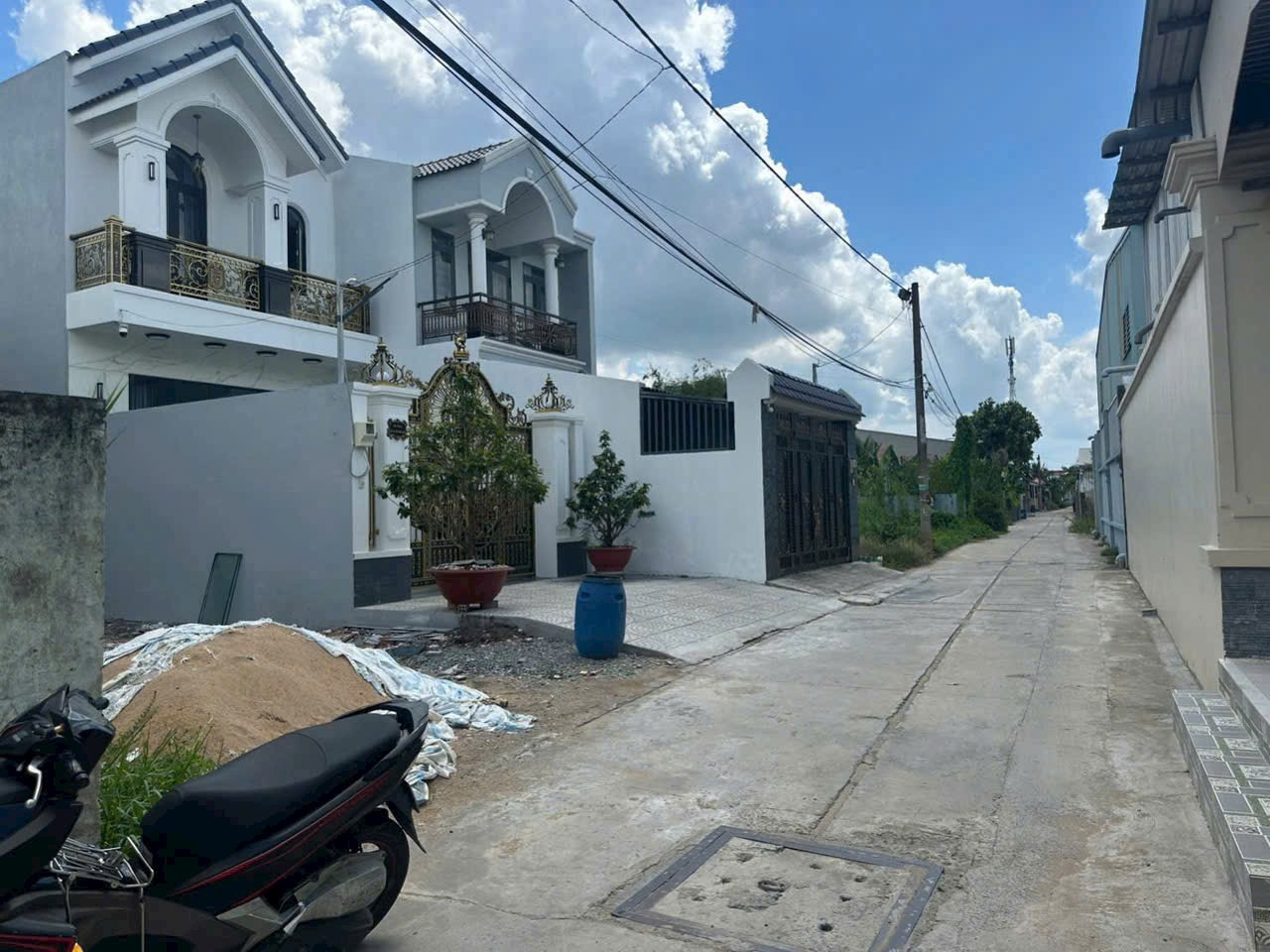 Bán đất thổ cư hẻm xe Tải thông xã Bình Lợi huyện Bình Chánh TPHCM, DT: 5,2x28m.