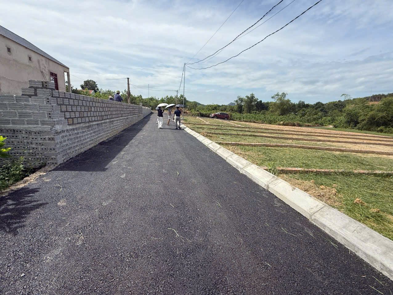 Chưa tới 200tr có ngay lô đất gần 100m, sẵn sổ đỏ công chứng tại Hòa Bình