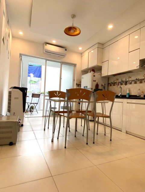 Cho thuê nhà Kim Hoa, ngay Xã Đàn 4 tầng x 30m2, 2 ngủ, 12 Triệu ở hộ gia đình