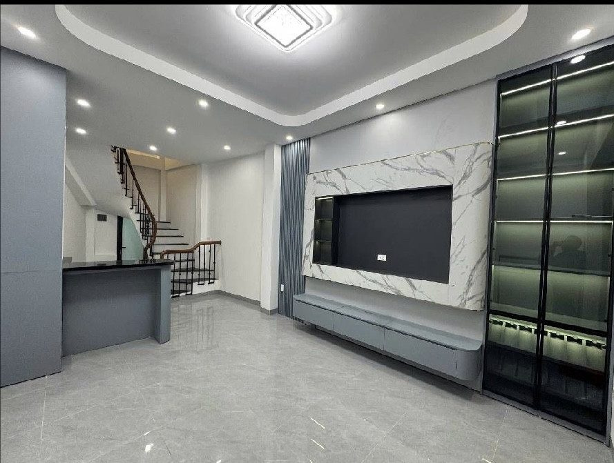 CHƯA ĐẾN 9 TỶ CÓ NGAY NHÀ MỚI FULL NỘI THẤT- PHỐ VIP XÃ ĐÀN- GẦN PHỐ- NGÕ THÔNG- 3 GÁC PHI - 5T-3NGỦ ĐỦ CÔNG NĂNG- 33/32- MT 4M
