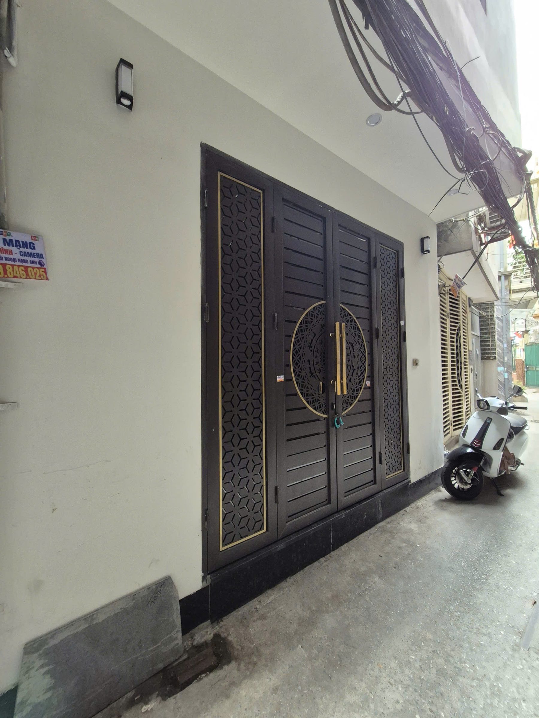 Cơ hội Sở hữu nhà Xã Đàn, 5 tầng, MT: 4.6m, Nội thất mới giá chào 8.8 tỷ