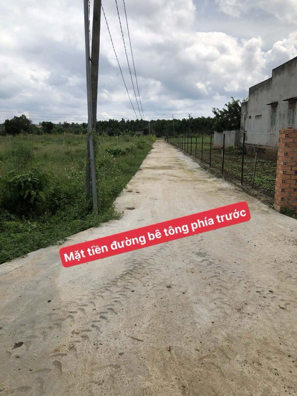 2 mặt tiền trước sau Đường nhánh 6m Hòa Phú Ngang 37,5m đất 1443m2. GIÁ 3 TỶ 113 TRIỆU