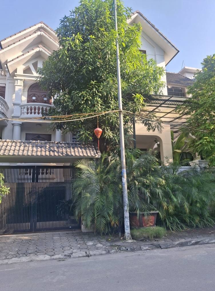 BÁN BIỆT THỰ KĐT XALA. 230M2 - 4 TẦNG. MT 11M.