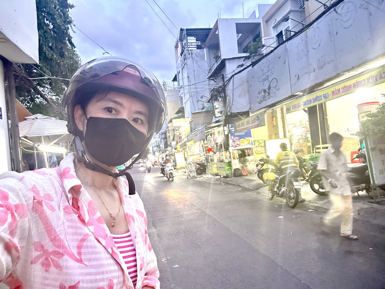 ✨✨ BÁN NHÀ MẶT TIỀN ĐƯỜNG XÓM CHIẾU- GIÁP NGUYỄN TẤT THÀNH KẾ BÊN TRƯỜNG THPT NGUYỄN TRÃI , KHU VỰC THÍCH HỢP KINH DOANH ĐA NGÀNH NGHỀ-QUA Q1 CHỈ 2 PHÚT 😍