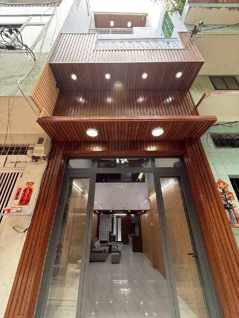 Bán nhà hẻm xe hơi Xóm Đất Quận 11 – 31m² – 4 tầng – ở ngay – giá nhỉnh 5 tỷ