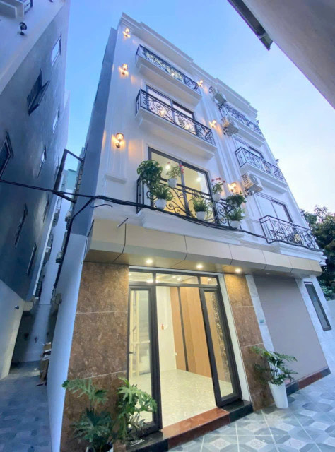 BÁN NHÀ XUÂN ĐỈNH 38M X 5 TẦNG MỚI KENG - PHÂN LÔ NỞ HẬU – NGÕ NÔNG, GẦN ÔTÔ – GIÁ 8.1 TỶ