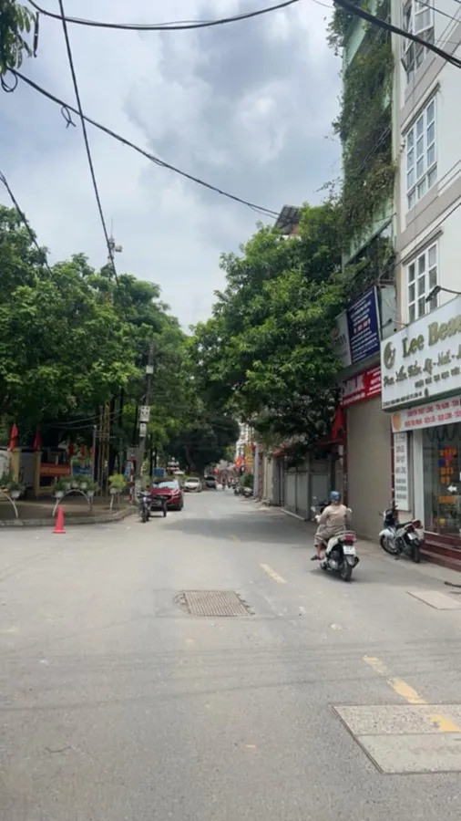 HÓT NHÀ MẶT PHỐ XUÂN ĐỈNH – LÔ GÓC – 5 TẦNG – DÒNG TIỀN 50 TRIỆU/THÁNG – GIÁ 29.8 TỶ