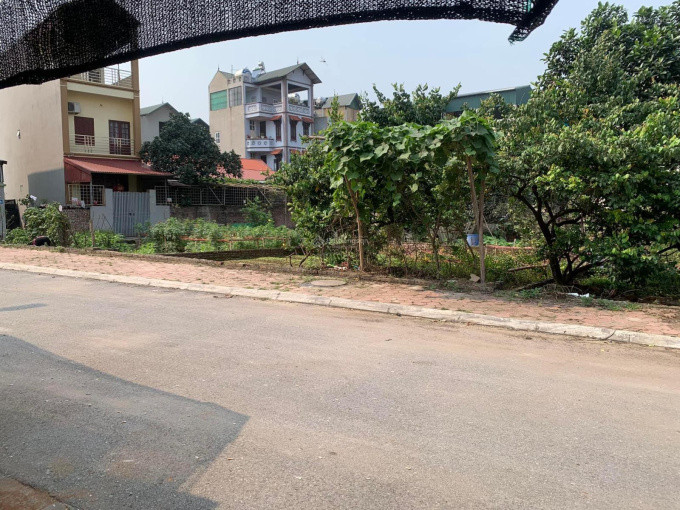 Nhà đẹp  mặt phố Xuân Đỗ - Long Biên 50 m2.