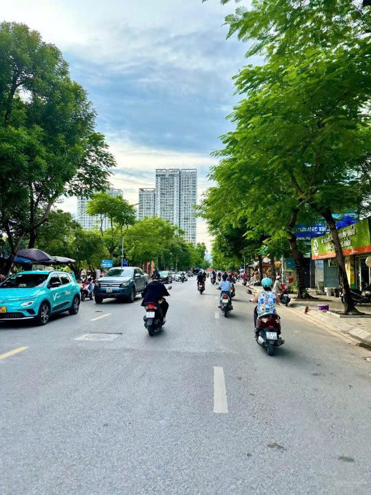 BÁN NHÀ LÔ GÓC MẶT PHỐ XUÂN LA, TÂY HỒ - 113M² x 6T THANG MÁY - GẦN HỒ TÂY - GIÁ 55.8 TỶ