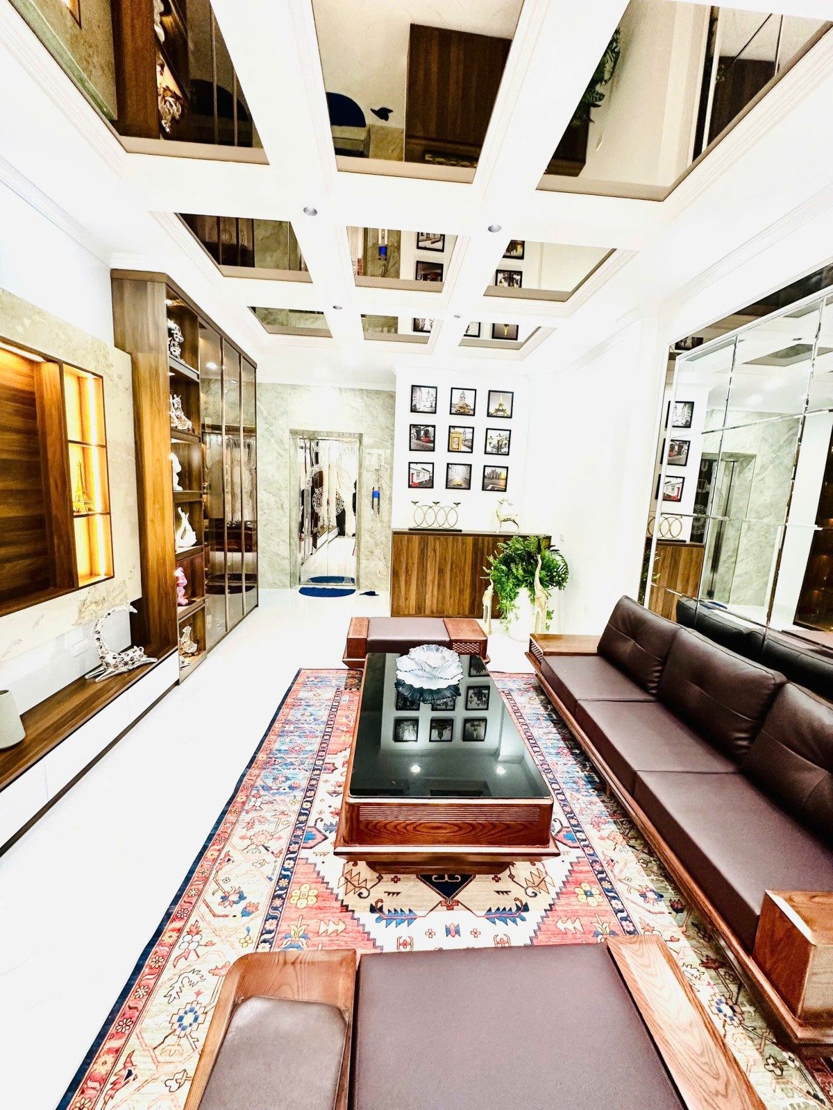 🏡 TRUNG TÂM TÂY HỒ –6 TẦNG – XÂY MỚI – THANG MÁY – GẦN Ô TÔ – SÁT HỒ TÂY