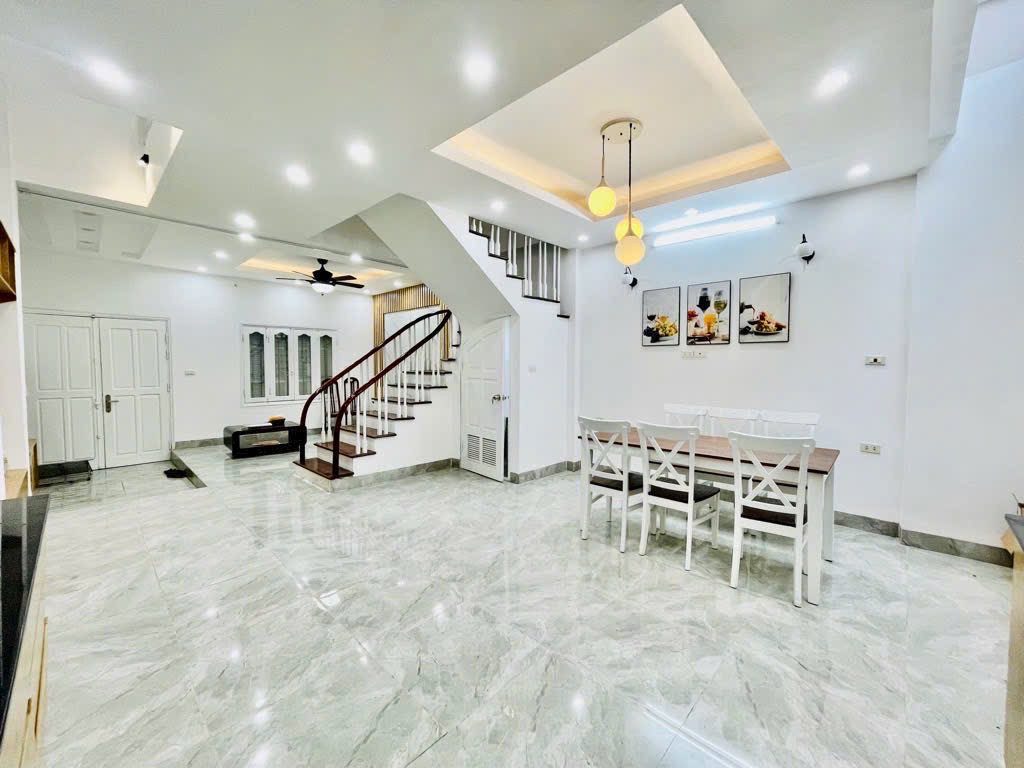 NHÀ XÂY MỚ I- 55m² 6TẦNG -cMẶT NGÕ Ô TÔ ĐỖ NGÀY ĐÊM- THÔNG KINH DOANH- THANG MÁY-XUÂN LA
