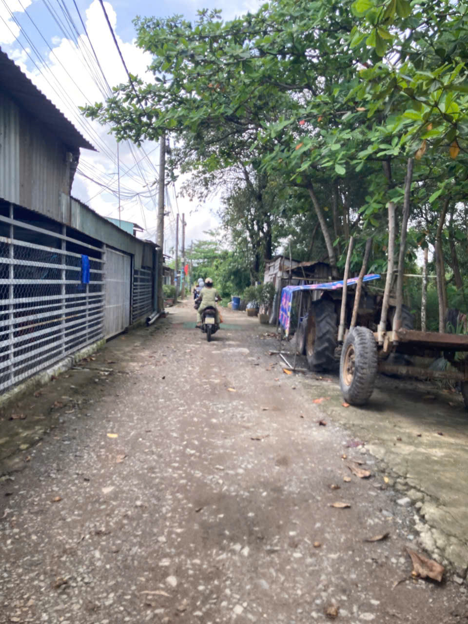 Bán đất 400m² có sẵn 300m² thổ cư ngang 17m giá 7.5 tỷ tại Đường Xuân Thới Sơn 11 Xã Xuân Thới Sơn