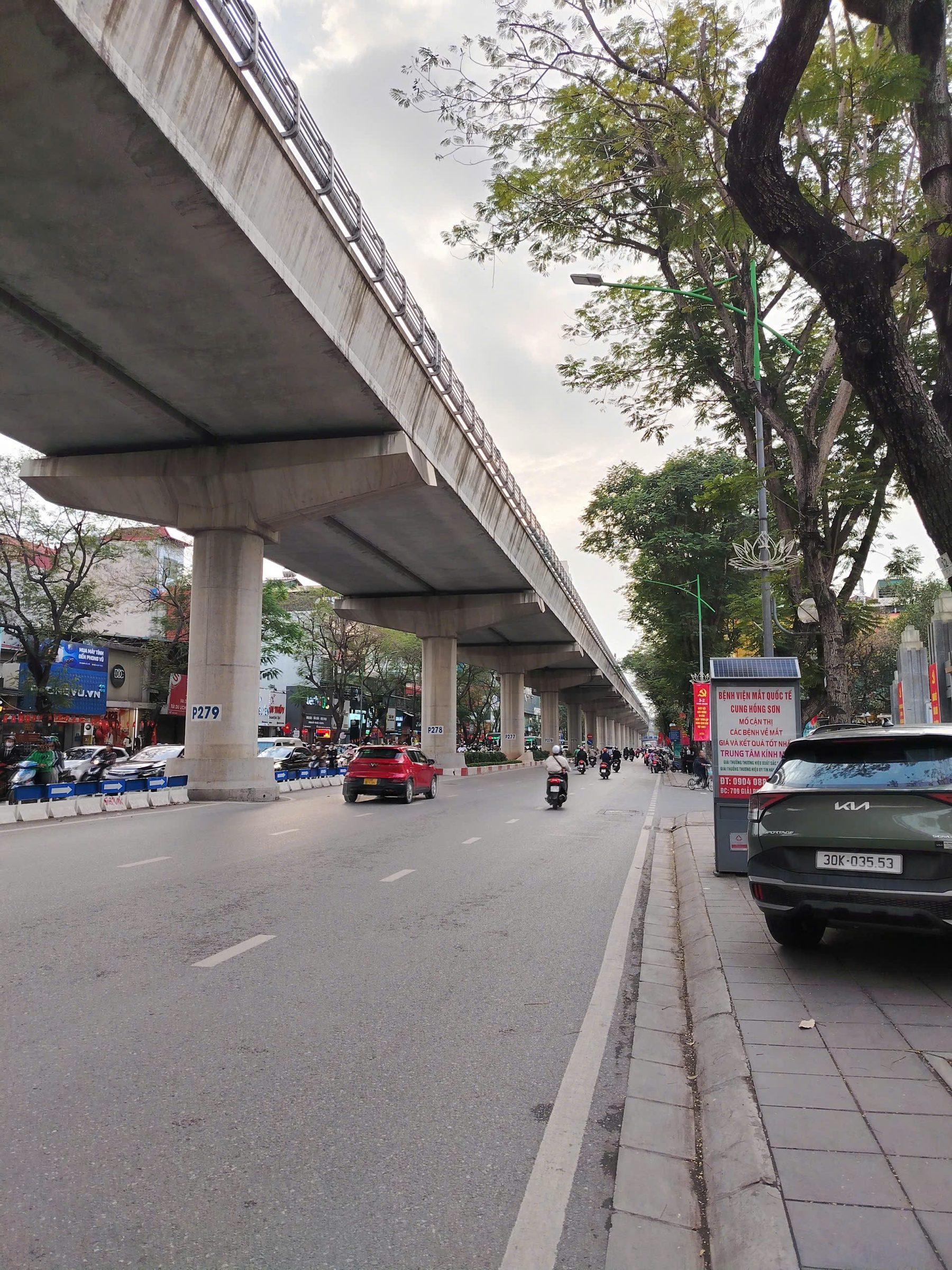Nhà đẹp Xuân Thủy 40m2  Kinh doanh gì cũng thắng- nhỉnh 15 tỷ