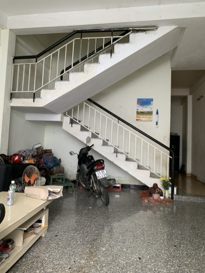 ♣ Kiệt thẳng 30m ra MT Ỷ Lan Nguyên Phi, Ô tô đậu, 78m2, 2.5 tầng cứng, nhỉnh 4 tỷ