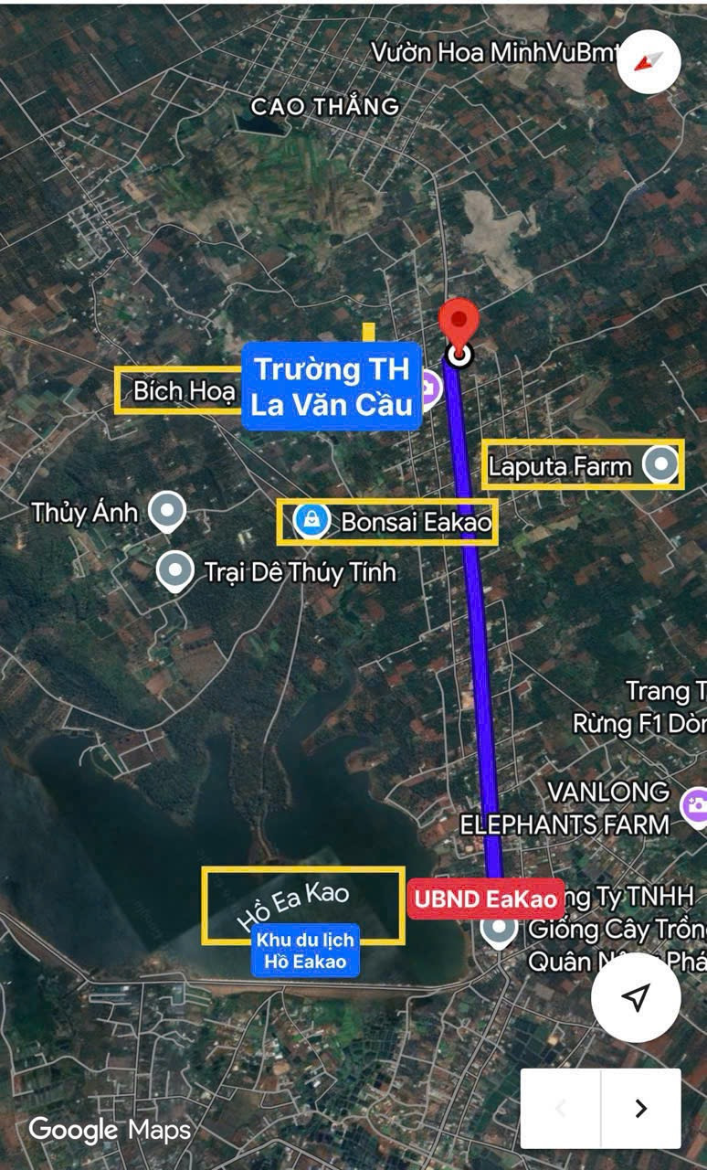 Mặt tiền đường bê tông, hẻm cấp 1 cách đường Ywang đúng 60 m