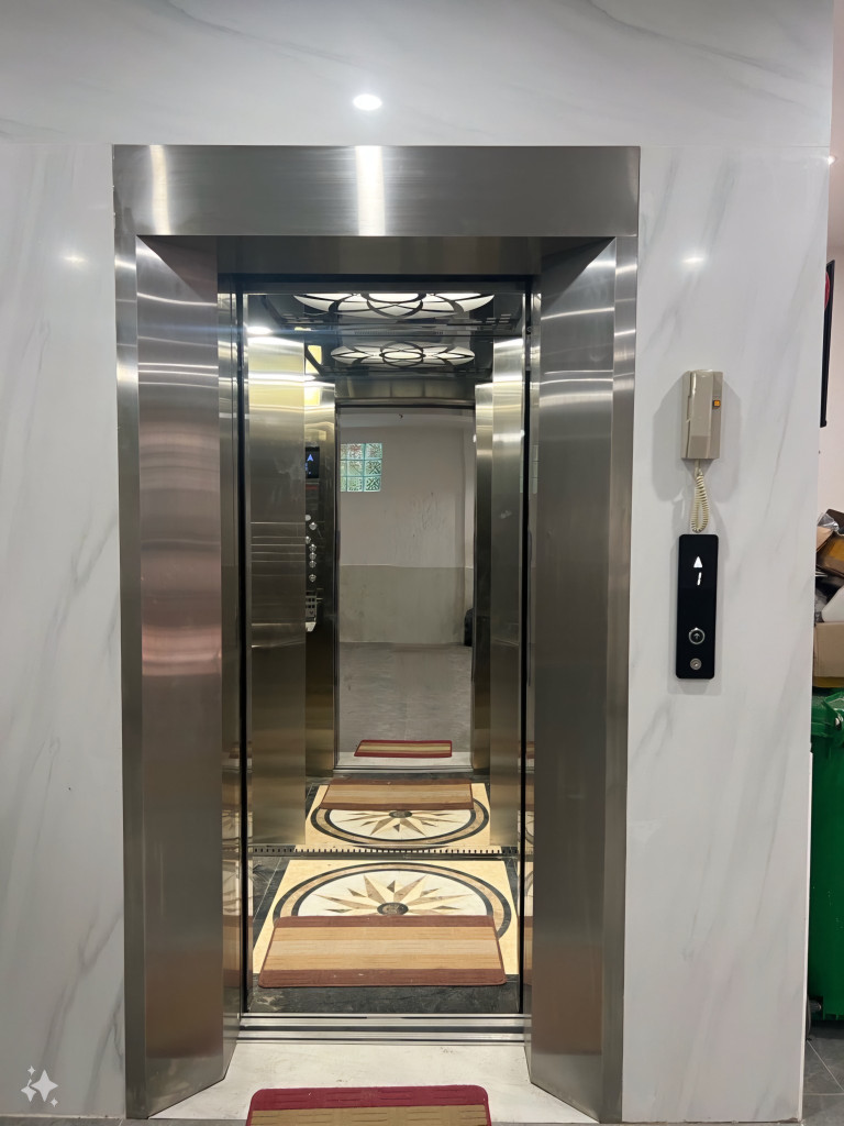 Nhà 6t phố Yên Bình, Văn Quán – 42m², thang máy- giá đẹp