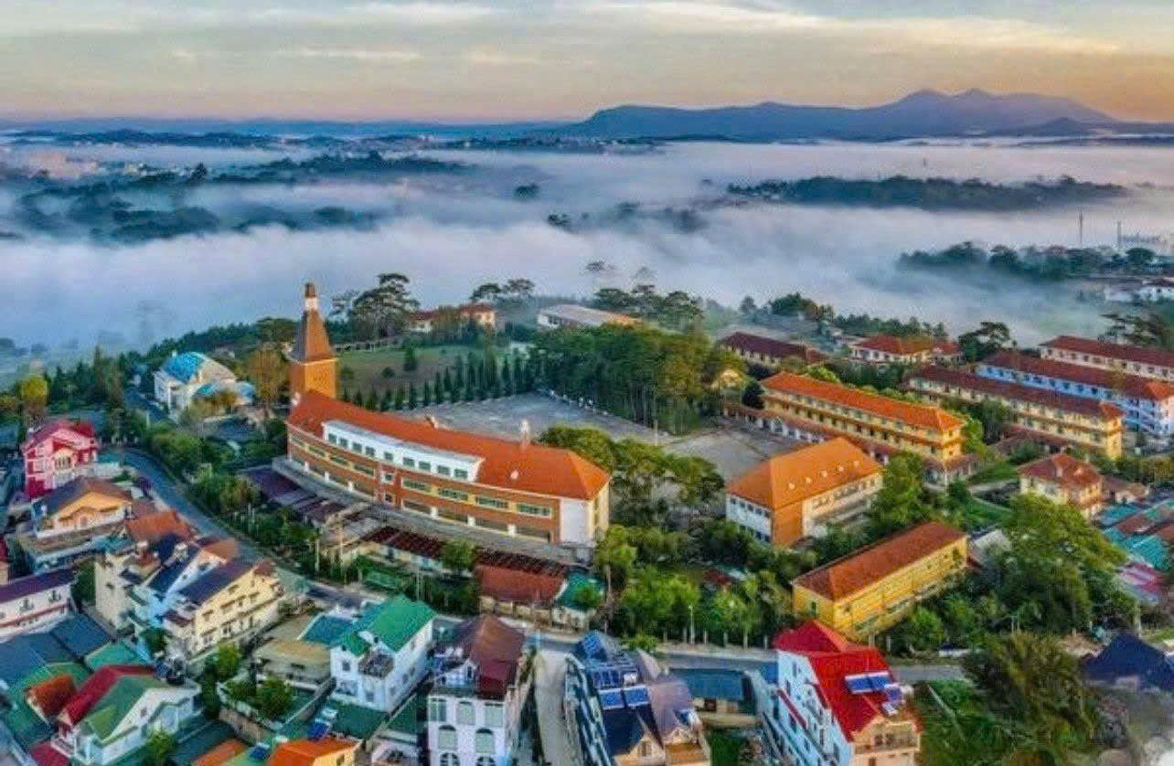Bán biệt thự sân vườn thơ mộng