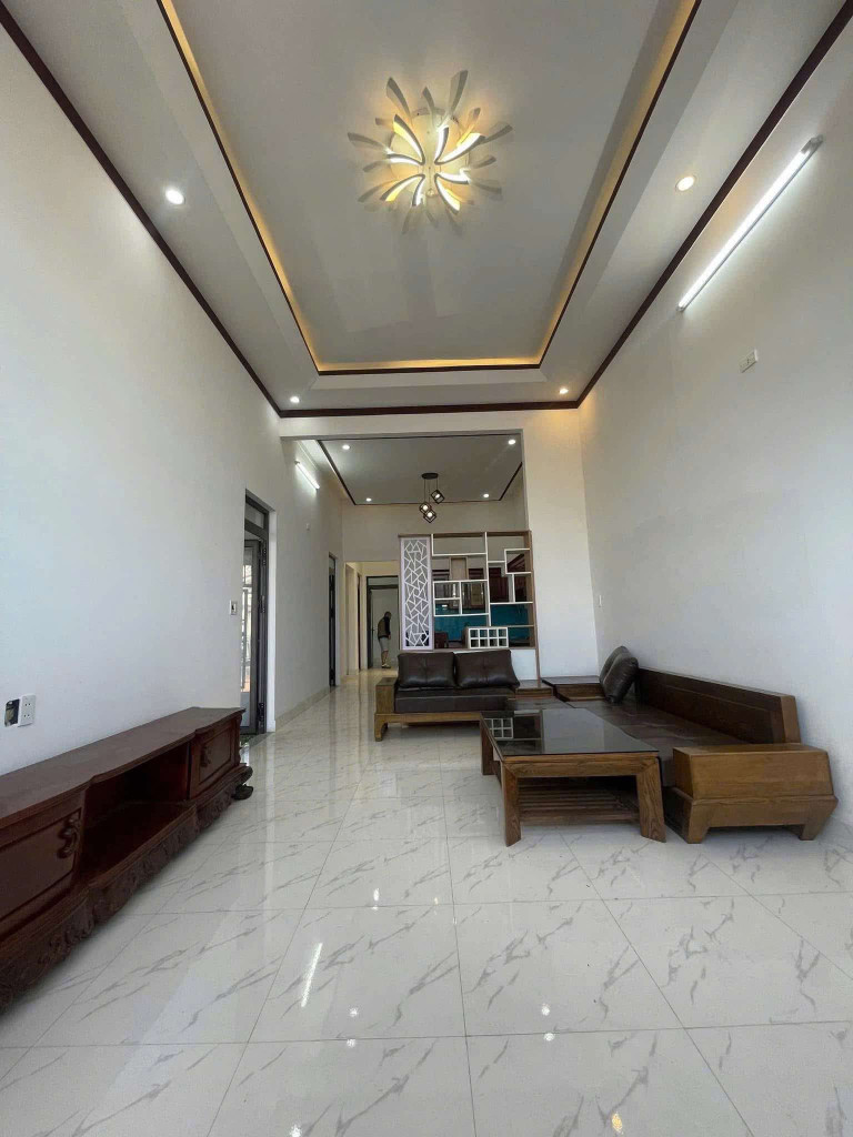 🏡 Nhà cấp 4 hẻm Đặng Trần Côn