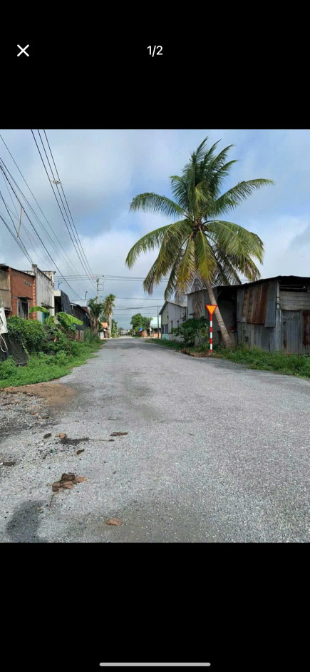 Bán đất hẻm 4 Nguyễn Chí Thanh, Long Thành Nam, Hòa Thành diện tích 12x42 có 437m2 thổ cư tặng nhà cấp 4 giá công khai 2tỷ9 còn thương lượng LH Hùng để xem đất 0966 238 251