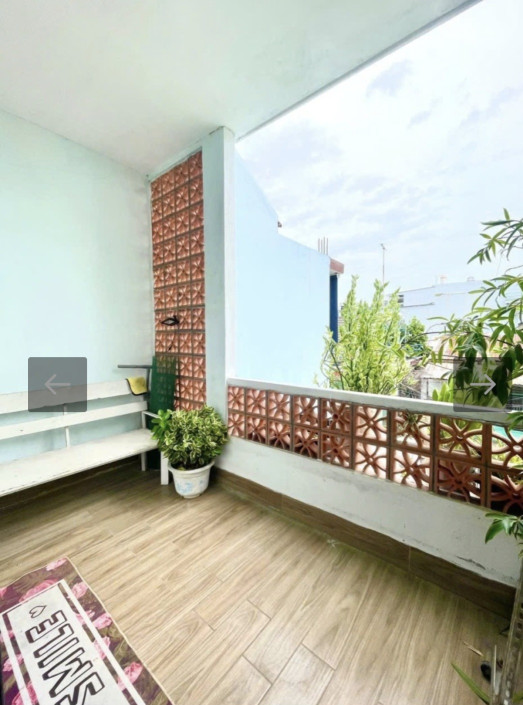 Vị trí đẹp gần tượng đài Mẹ Nhu