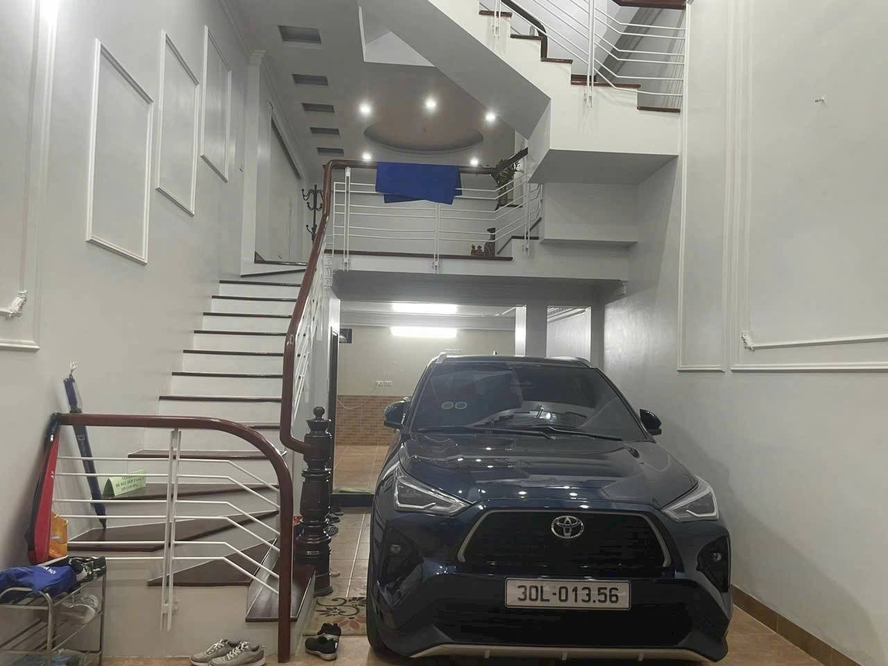 SIÊU PHẨM! Thái Hà,Oto Tránh,Kinh Doanh,DT: 44/50m2 x 4.5Tầng,MT: 4m,Giá: 21.2 tỷ Đống Đa