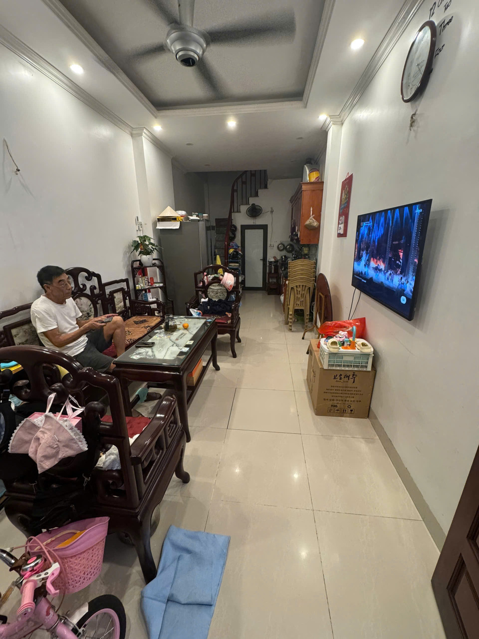Chủ nhờ bán nhà 5 tầng full nội thất Thạch Bàn, Long Biên, Hà Nội!