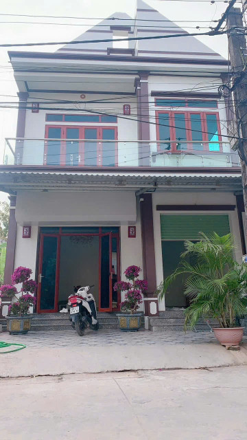 NHÀ 2 TẦNG ĐƯỜNG THÔNG OTO RỘNG 98M2 TẠI VIỆT HƯNG,VĂN LÂM, HƯNG YÊN GIÁ 2,X TỶ