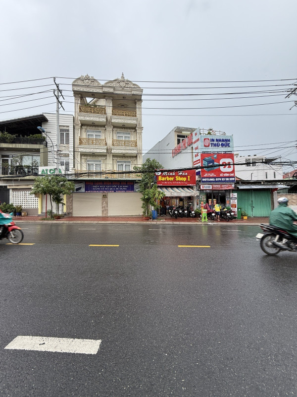 BÁN NHÀ MẶT TIỀN ĐƯỜNG LÊ VĂN CHÍ, LINH TRUNG - 72m2 - giá 9 TỶ TL MẠNH