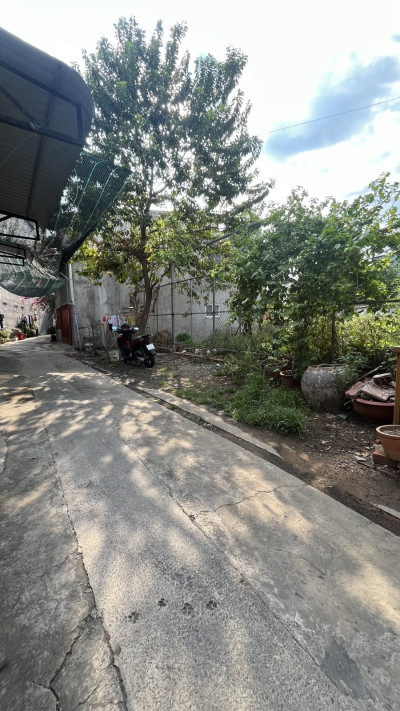 🏦 NGÂN HÀNG ĐỊNH GIÁ 14 TỶ — CHỈ CÒN 12 TỶ (NGỘP)