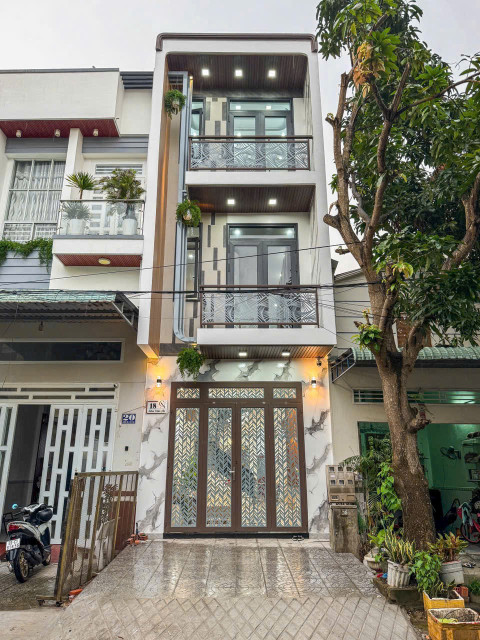 15. 𝐍𝐇𝐀̀ 𝐓𝐑𝐄̣̂𝐓 𝟐 𝐋𝐀̂̀𝐔 𝐌𝐎̛́i SỐ 18 CHU VĂN AN - AN KHÁNH - NINH KIỀU - CẦN THƠ