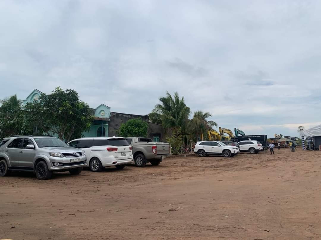 Bán gần 2,5 sào đất có sẵn 200m² thổ cư trong khu dân cư, gần cảng LNG Sơn Mỹ