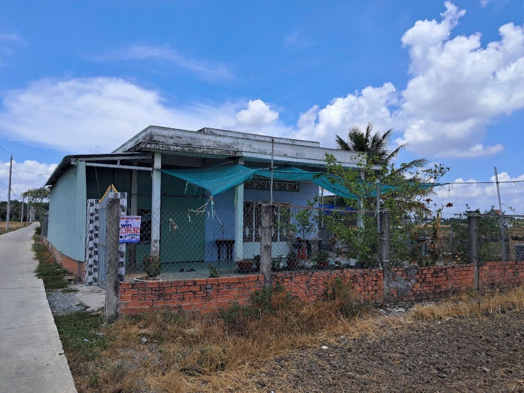 Nhà tại Nhựt Chánh, Long An, thanh lý