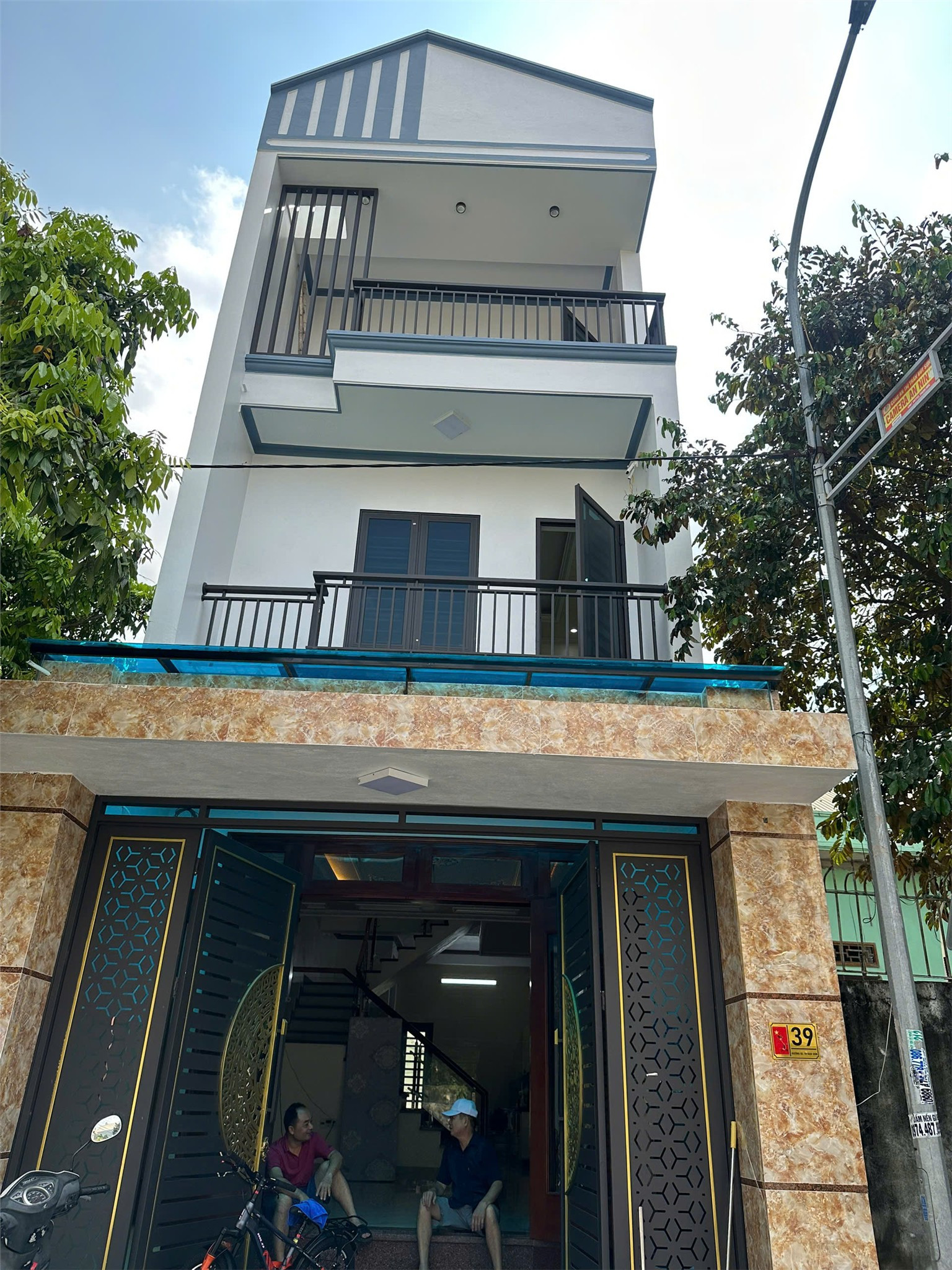 NHÀ ĐẸP – GIÁ TỐT –CHÍNH CHỦ CẦN BÁN NHÀ TẠI Sn 39 phố đạo sơn,xã Hoằng Hóa, thị trấn bút sơn cũ, Thanh Hóa