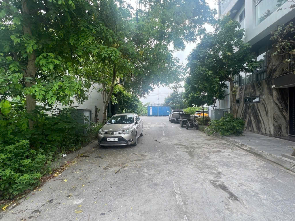 💥💥PHÂN LÔ Ô TÔ  TRÁNH - Ô TÔ CHẠY VÒNG QUANH - VỈA HÈ-HƠN 5 TỶ.💥💥