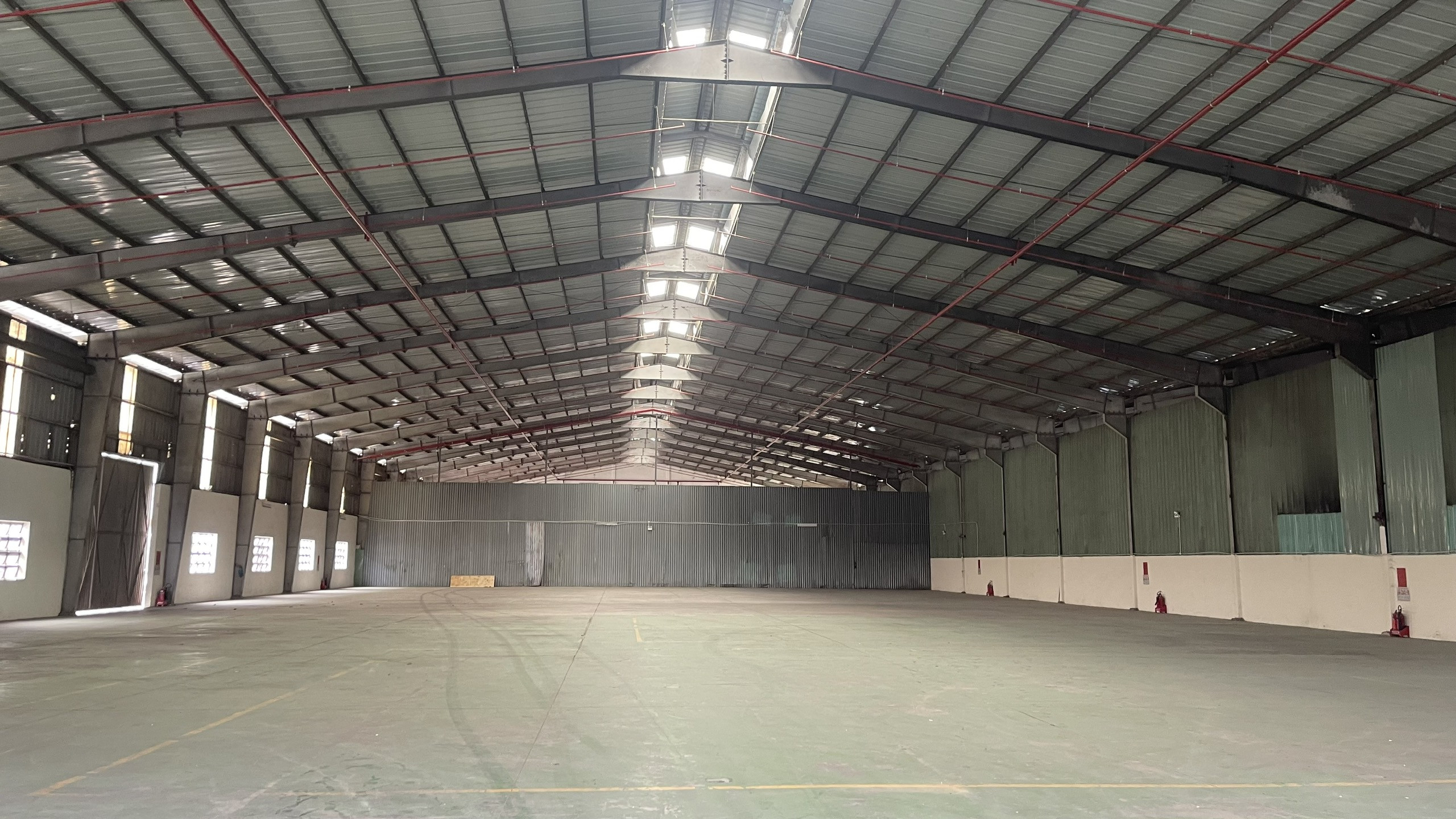 Cho thuê xưởng 3500m2 có PCCC xã Thiện Tân, Vĩnh Cửu Đồng Nai giá 230tr