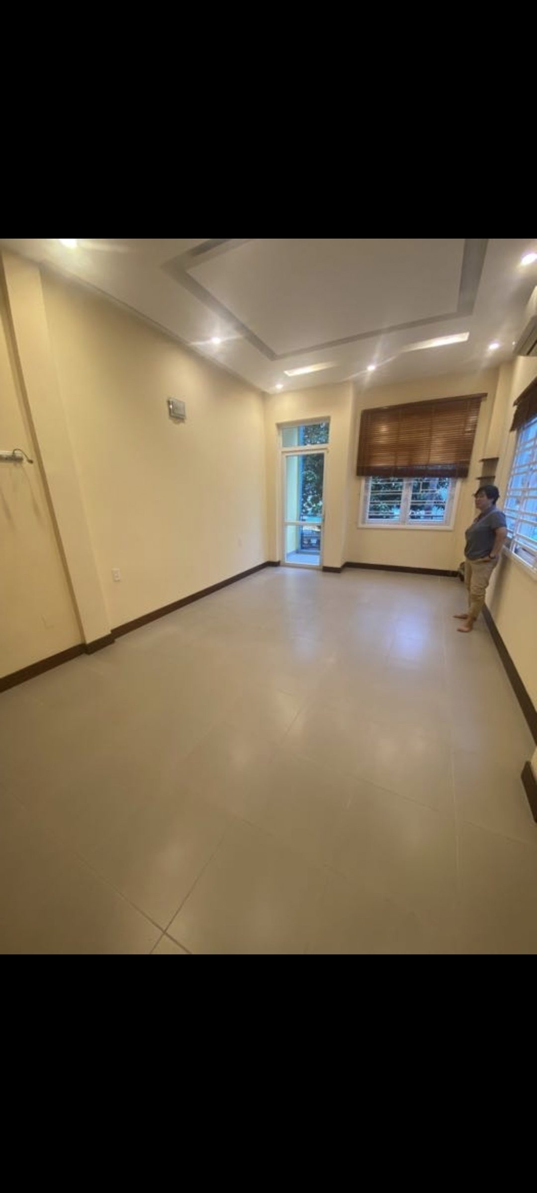 BÁN NHÀ BIỆT THỰ MAI XUÂN THƯỞNG QUẬN 6 200M2 22 TỶ 3 TẦNG 4PN HẺM XE HƠI